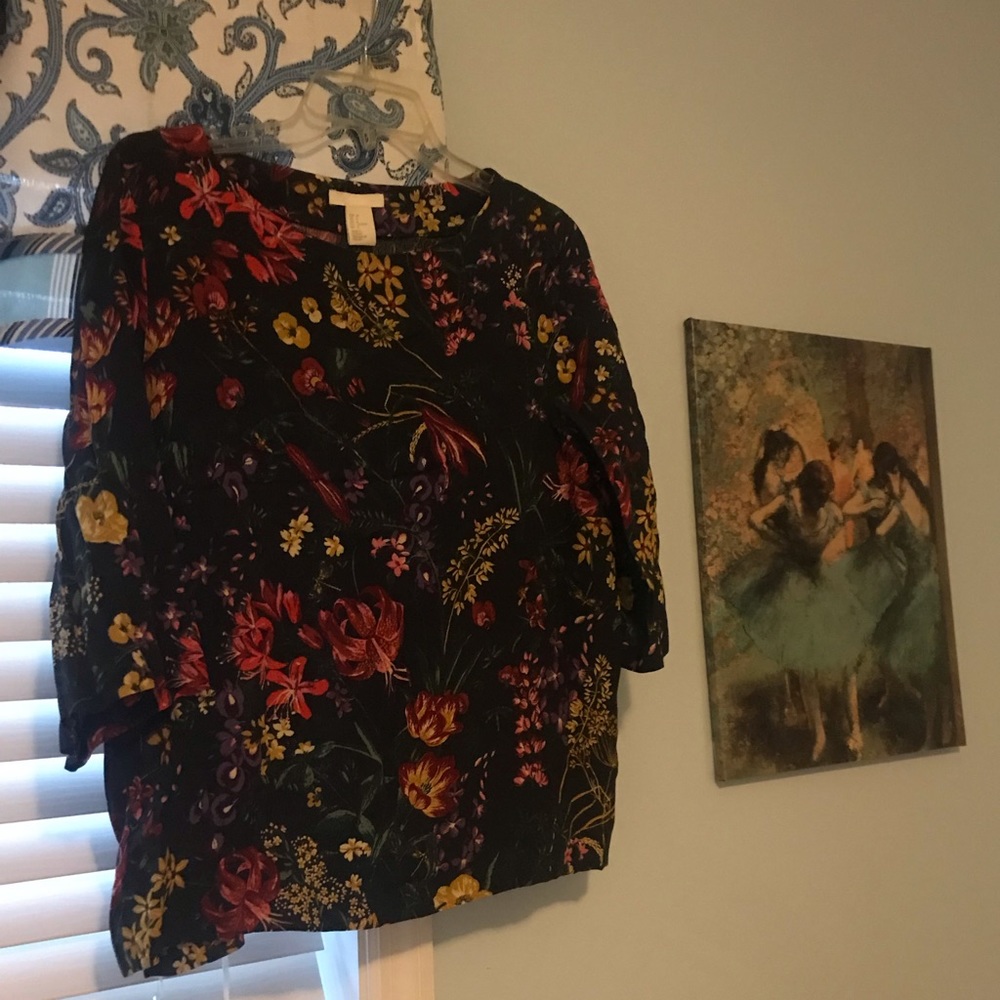 NWT H&M Sheer floral shirt